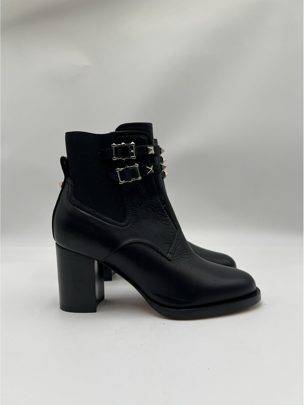 Valentino Garavani Rockstud Beatle 70mm calfskin ankle boots black Leather 36.5